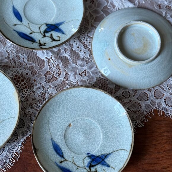 Vintage Japanese Porcelain Dessert Dishes – Set of 4 | Blue Leaf Hand-Painted - Picture 5 of 8